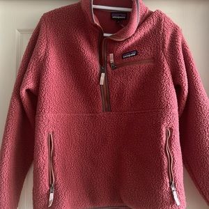 Patagonia pullover - great condition